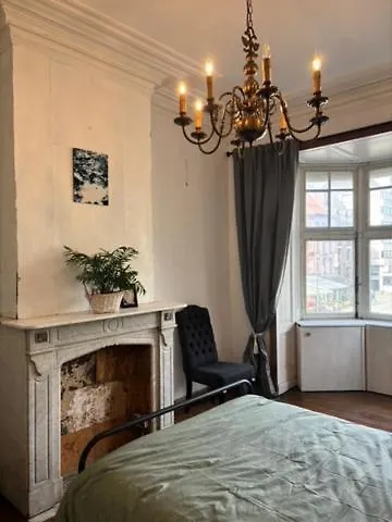 Belle Epoque Historic Flat In The Heart Of Остенде
