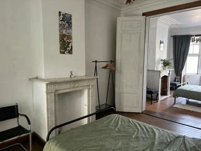 Belle Epoque Historic Flat In The Heart Of Остенде 0*,