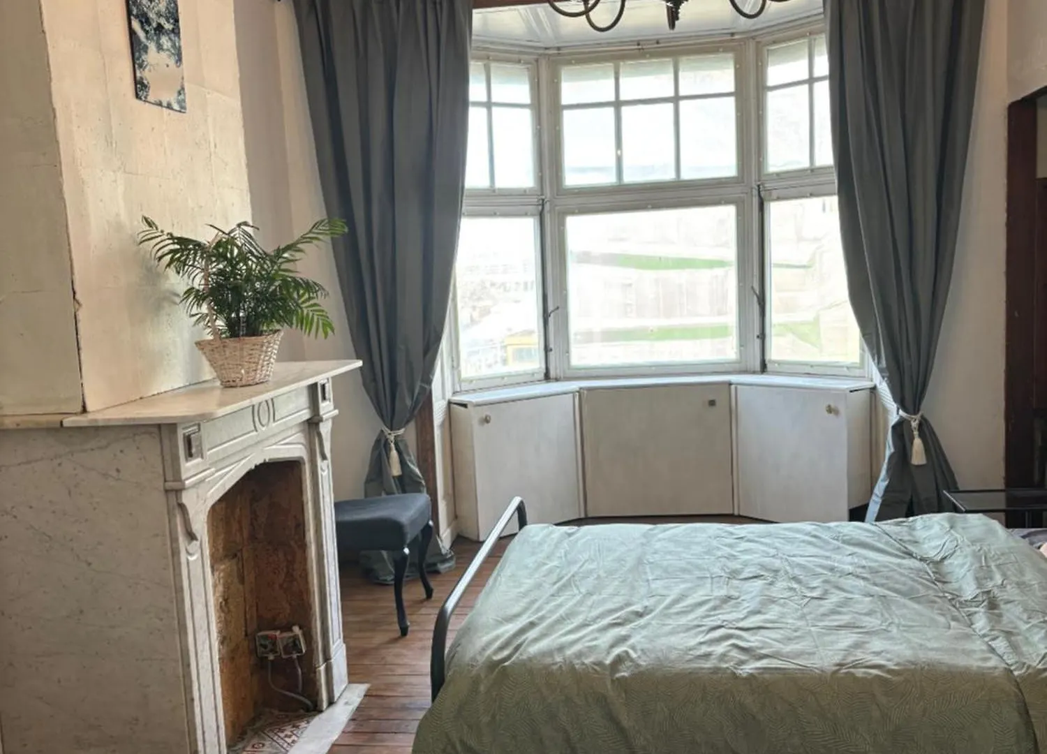 Апартаменты Belle Epoque Historic Flat In The Heart Of Остенде Бельгия